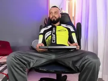 _maxwolf's Thumb Image