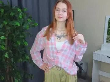 christybloomstrand – webcam model profile photo