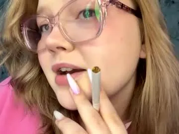 eva_kittenn – webcam model profile photo