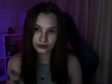 luvmeeow – webcam model profile photo