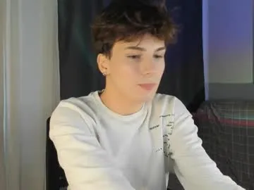 mystic_evan – webcam model profile photo