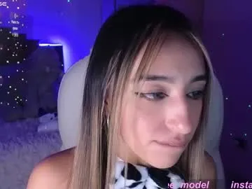 nicole_edwards – webcam model profile photo