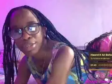 viiickyyy – webcam model profile photo