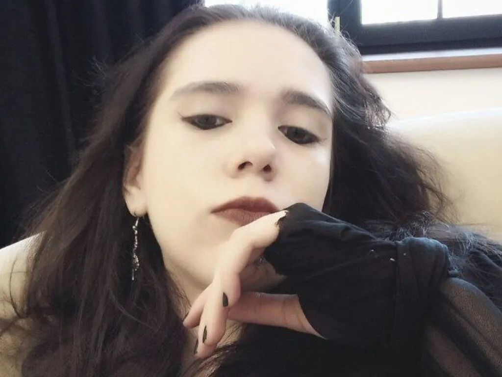 CatherineAtkins – webcam model profile photo