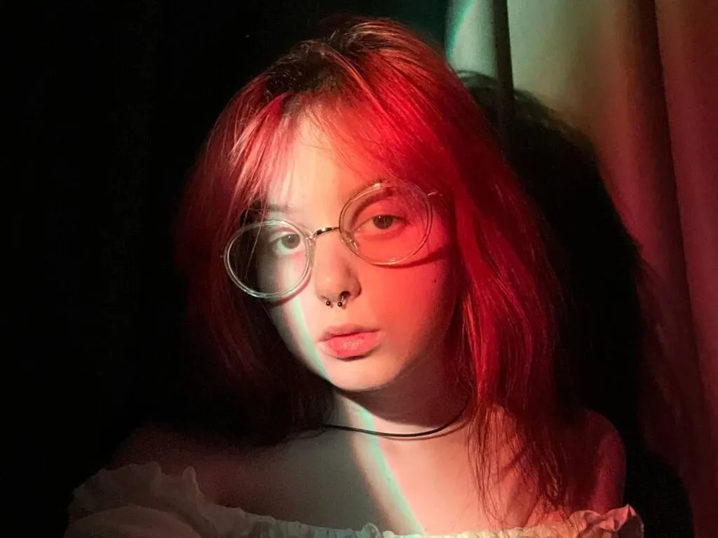 DorisFennimore – webcam model profile photo