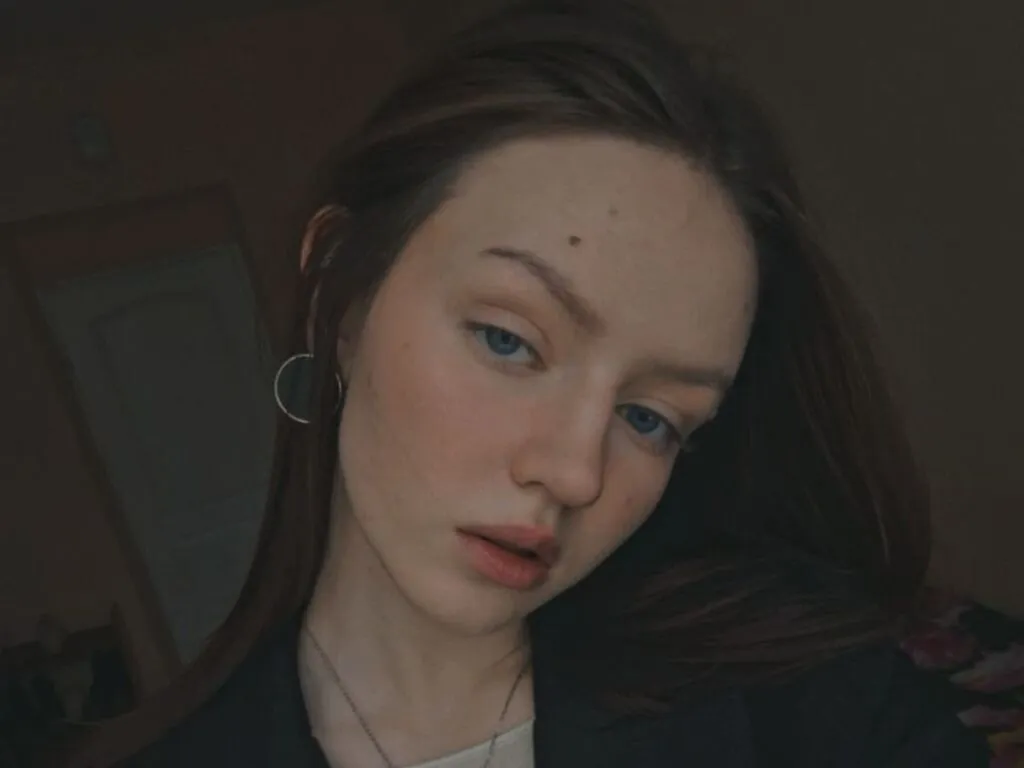 MariamDarter – webcam model profile photo